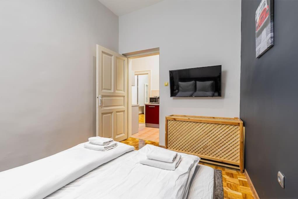 Bold Base Apartment Budapest Eksteriør bilde