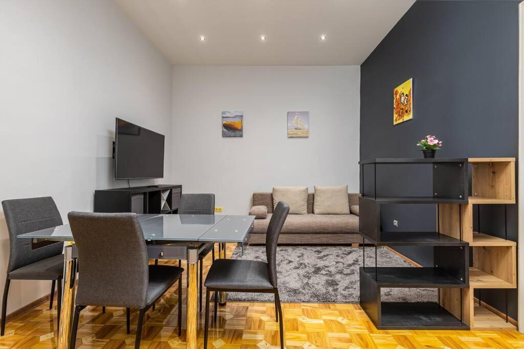 Bold Base Apartment Budapest Eksteriør bilde